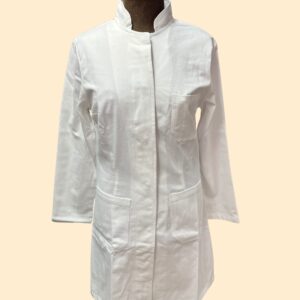 Medicinski mantil- ruska kragna